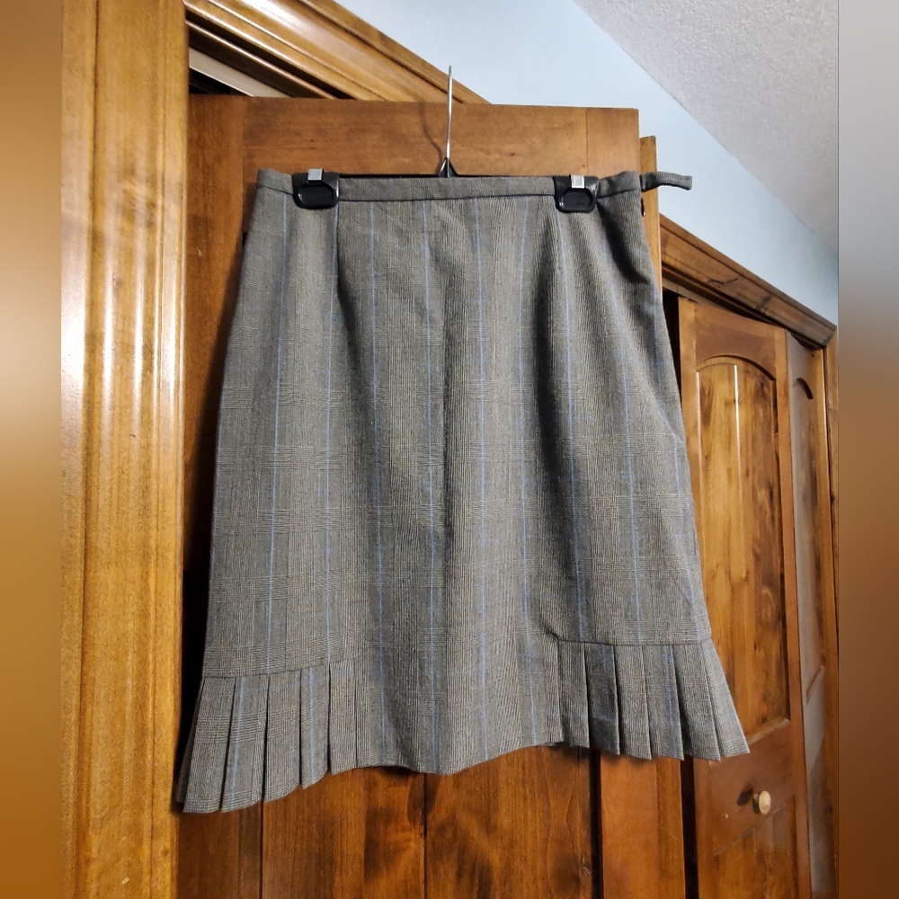 Apt 9 Pencil Skirt, Size 6
